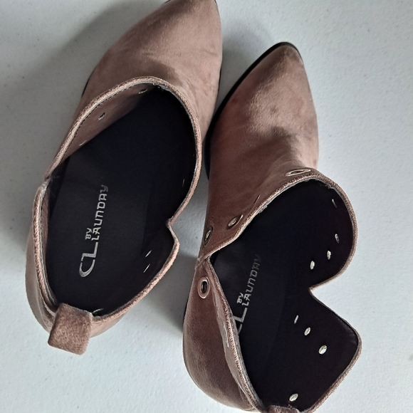CL by Laundry Grommet Taupe Booties - Picture 5 of 6